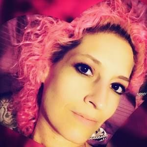 Meet your Posher, Carey